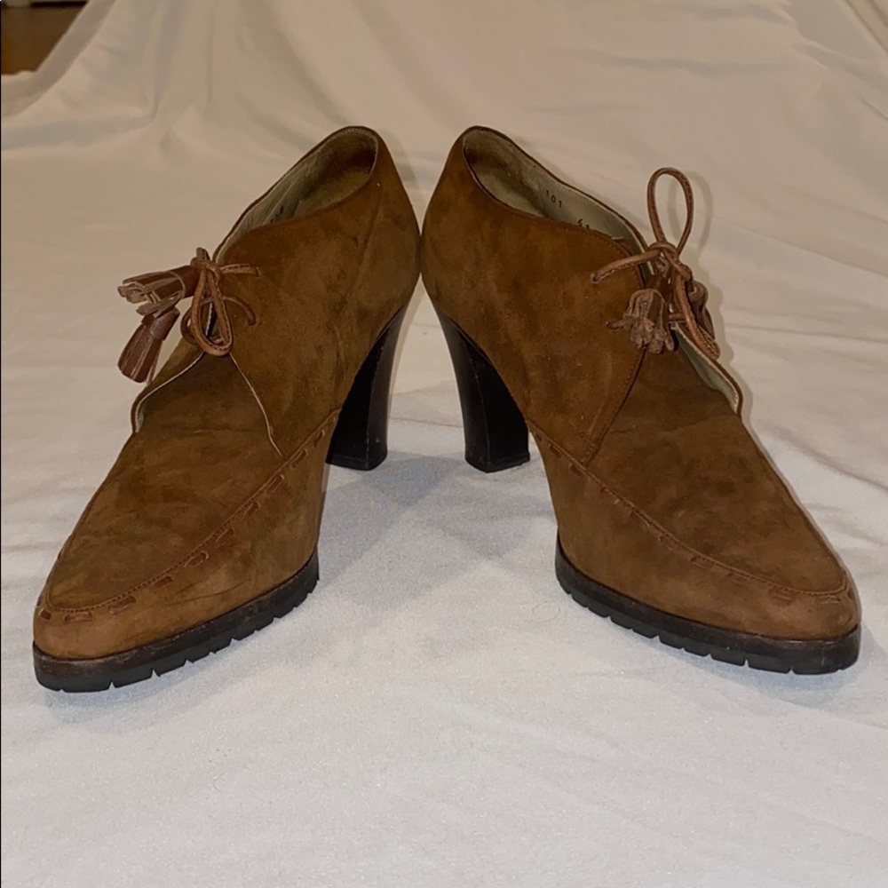 *HOST PICK* VINTAGE GUCCI BOOTIES BROWN SUEDE 7.5
